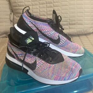 Nike women’s AirMax Racer Flyknit style DM9073-300.